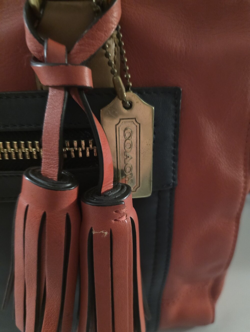 Coach Bag - Picture 3 of 12